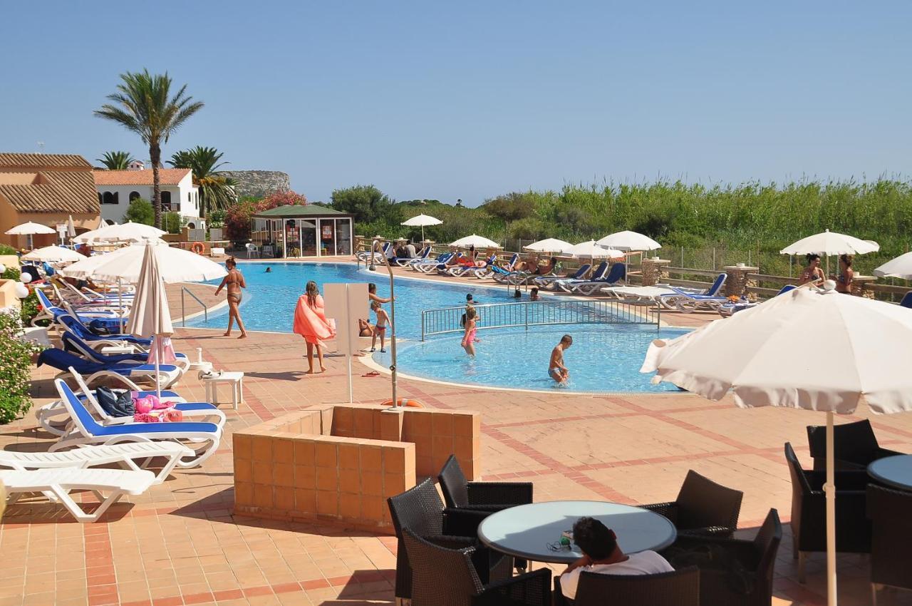 Hotel Arenas De Son Bou Extérieur photo