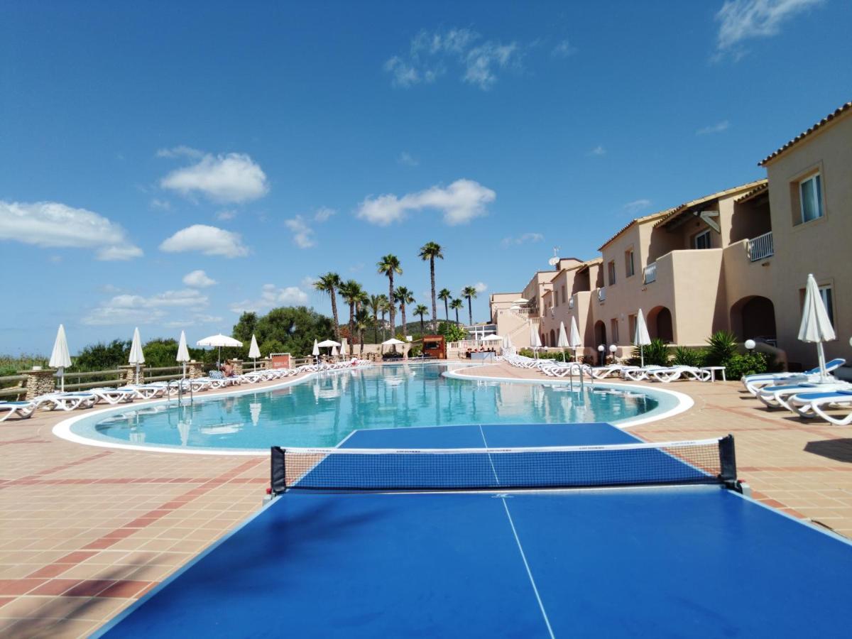 Hotel Arenas De Son Bou Extérieur photo