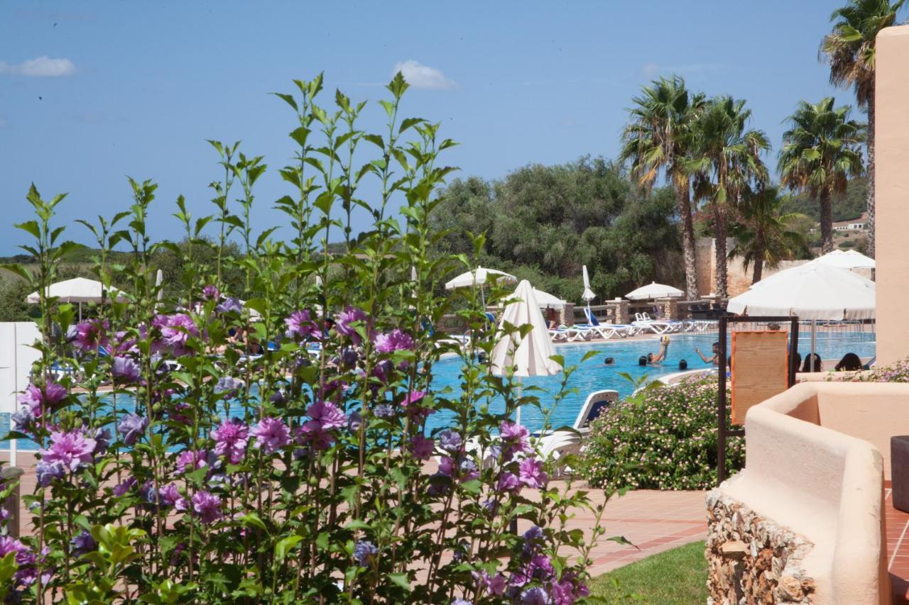 Hotel Arenas De Son Bou Extérieur photo